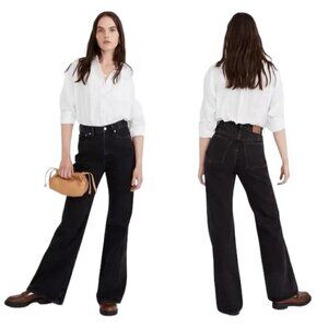 MADEWELL Baggy Flare Jeans in Lunar Wash - Size 23